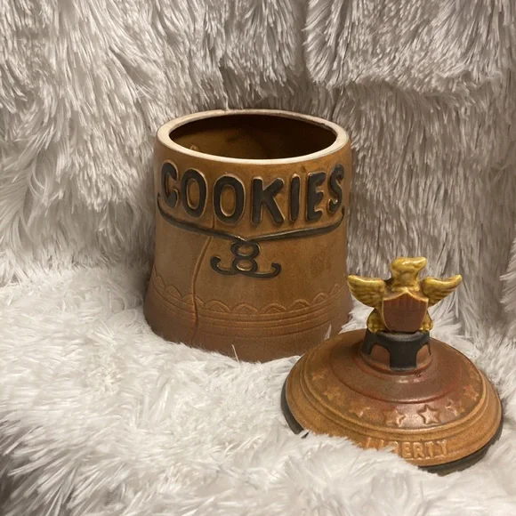 Vintage Liberty Antique Cookie Jar - Picture 1 of 8